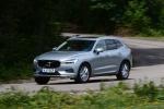 Volvo XC60 D4 Momentum 2017 года (UK)
